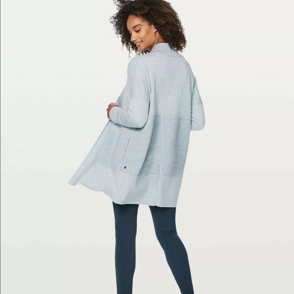 Lululemon Sit in Lotus Wrap II Blue 2 NWT